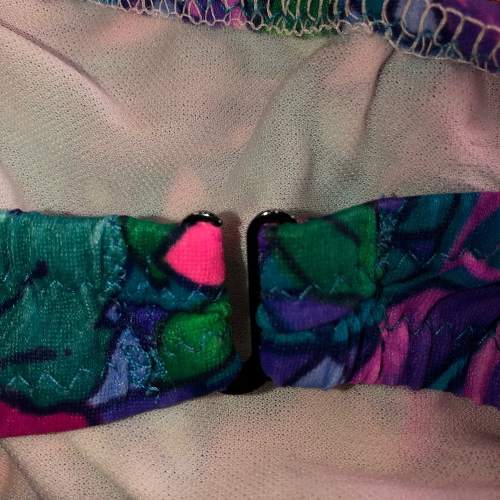 Bandeau - Picture 3 of 3